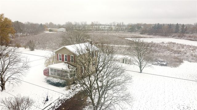 1807 Spafford Rd, Phelps, NY 14532