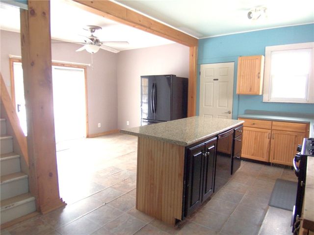 1807 Spafford Rd, Phelps, NY 14532