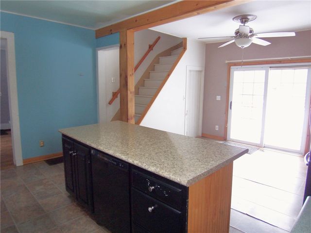 1807 Spafford Rd, Phelps, NY 14532