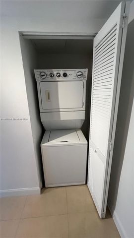 2641 N Flamingo Rd 504N, Sunrise, FL 33323