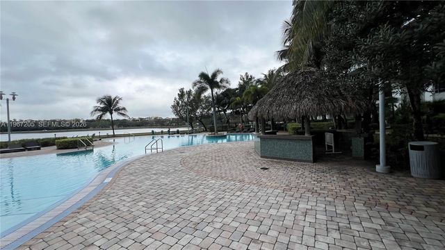 2641 N Flamingo Rd 504N, Sunrise, FL 33323