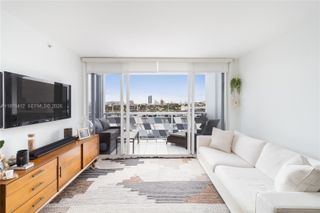 1800 Sunset Harbour Dr 809, Miami Beach, FL 33139