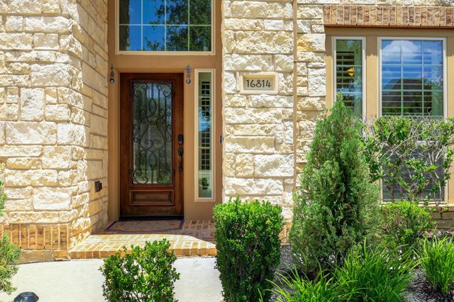 16814 Kilgarth Drive, Richmond, TX 77407
