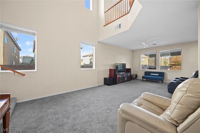 5042 Willowlyn Court, Las Vegas, NV 89122