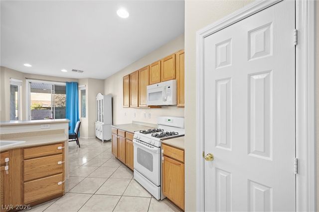 5042 Willowlyn Court, Las Vegas, NV 89122