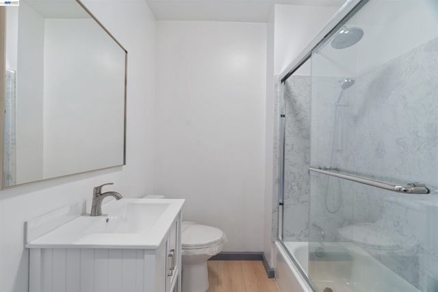 1012 72nd Ave, Oakland, CA 94621