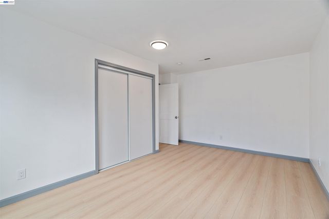 1012 72nd Ave, Oakland, CA 94621