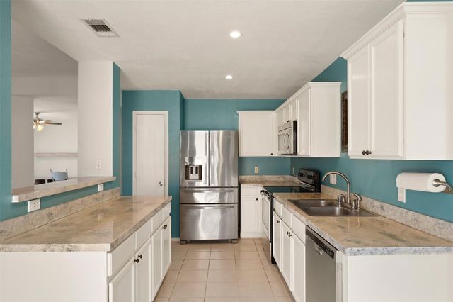 2201 Tailburton Court, Little Elm, TX 75068
