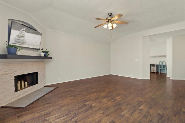 2201 Tailburton Court, Little Elm, TX 75068