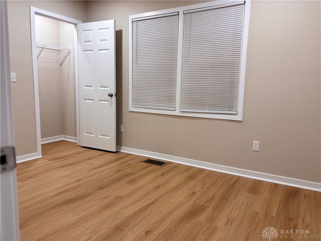 1303 Catalpa Drive, Dayton, OH 45406