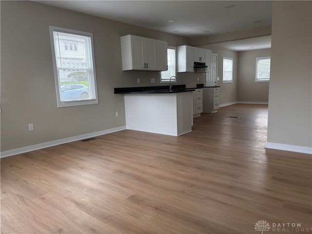 1303 Catalpa Drive, Dayton, OH 45406