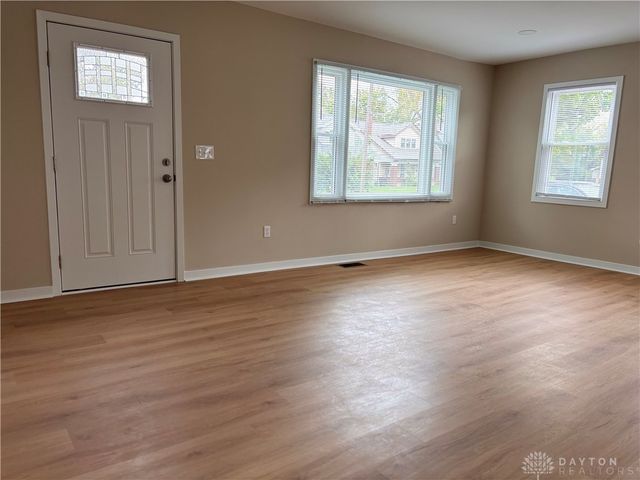 1303 Catalpa Drive, Dayton, OH 45406
