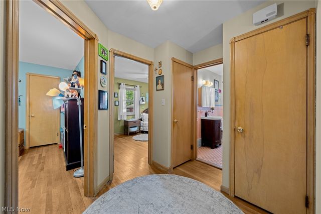 6110 Hollywood Drive, Parma, OH 44129