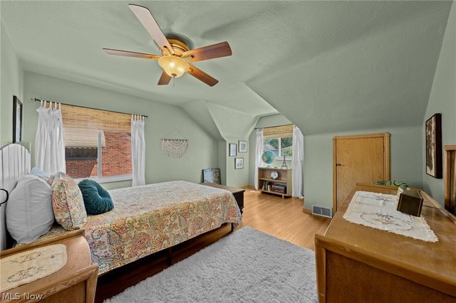 6110 Hollywood Drive, Parma, OH 44129