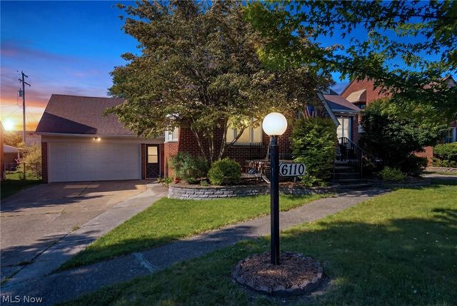 6110 Hollywood Drive, Parma, OH 44129