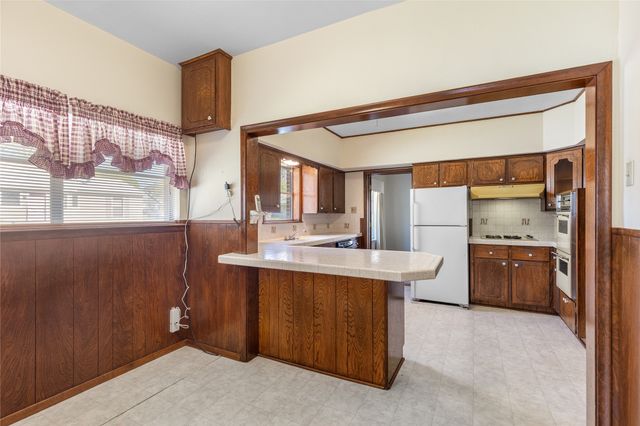 220 N Holly, Sherman, TX 75092