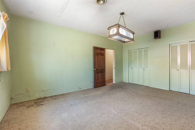 220 N Holly, Sherman, TX 75092