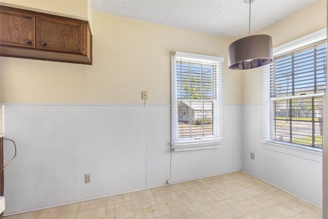 220 N Holly, Sherman, TX 75092