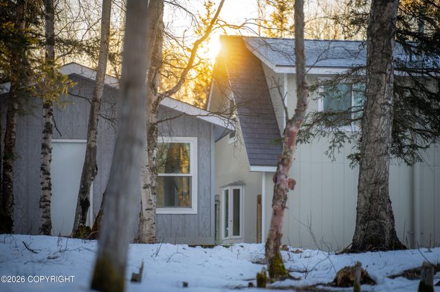 735 W Winter Avenue, Wasilla, AK 99654