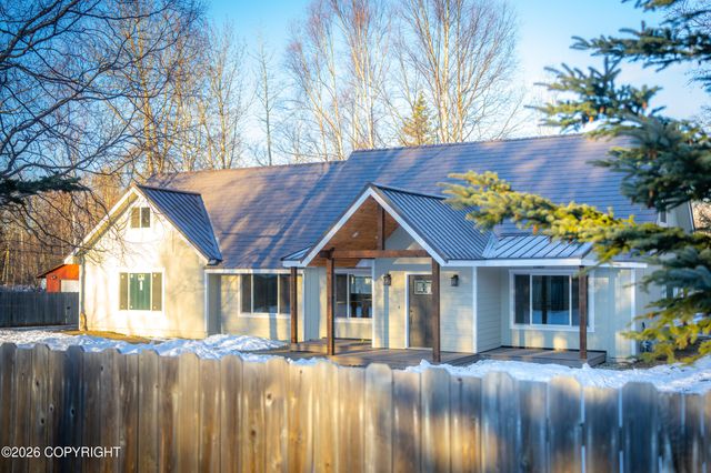 735 W Winter Avenue, Wasilla, AK 99654
