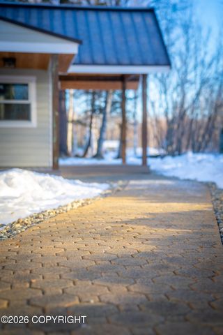 735 W Winter Avenue, Wasilla, AK 99654