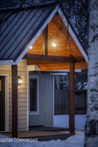 735 W Winter Avenue, Wasilla, AK 99654