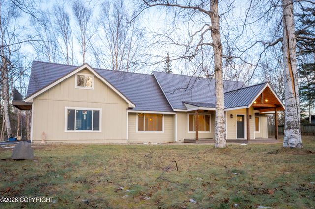 735 W Winter Avenue, Wasilla, AK 99654