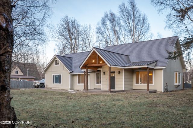 735 W Winter Avenue, Wasilla, AK 99654