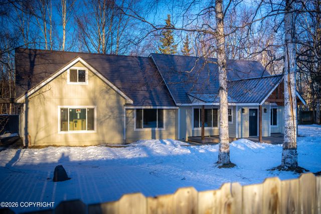 735 W Winter Avenue, Wasilla, AK 99654