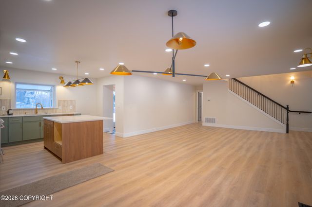 735 W Winter Avenue, Wasilla, AK 99654