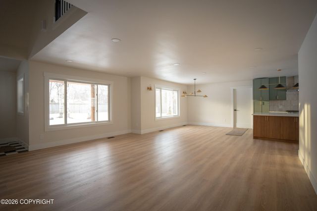 735 W Winter Avenue, Wasilla, AK 99654