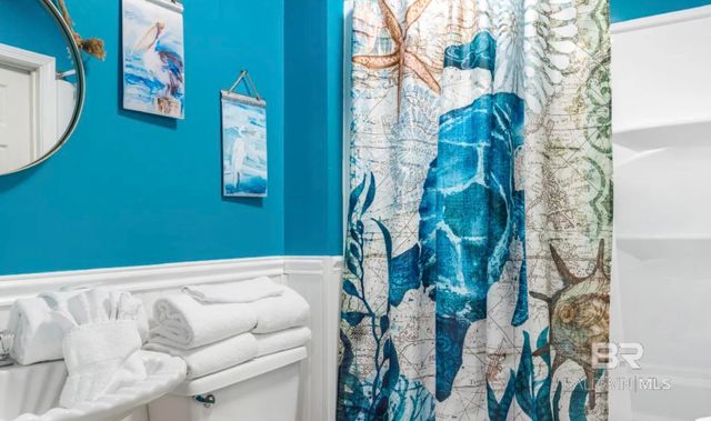 1393 W Lagoon Avenue, Gulf Shores, AL 36542