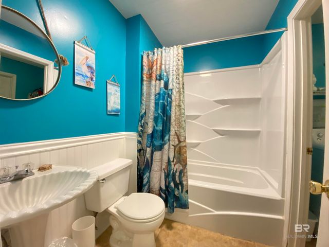 1393 W Lagoon Avenue, Gulf Shores, AL 36542