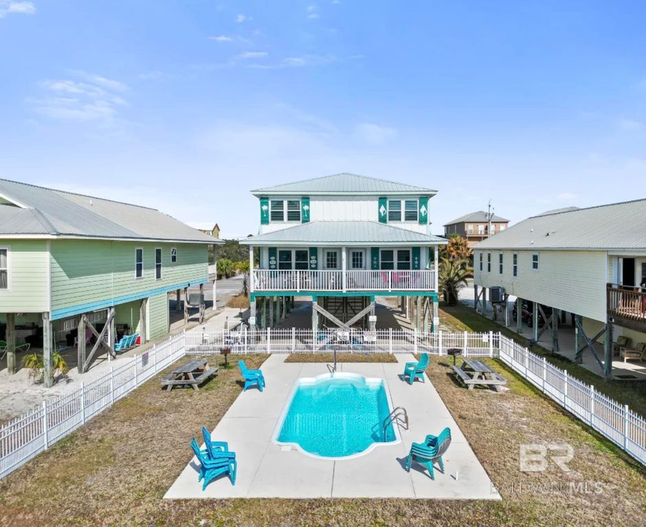 1393 W Lagoon Avenue, Gulf Shores, AL 36542