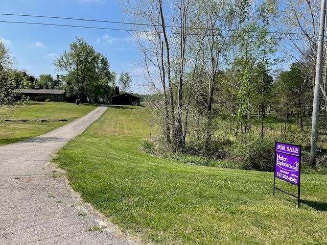 6157 W Stoll Road, Lansing, MI 48906