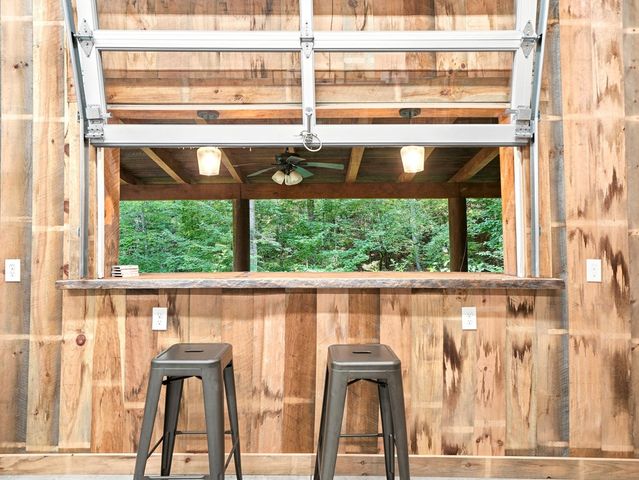 50 Pigeon Creek Road, Blue Ridge, GA 30513