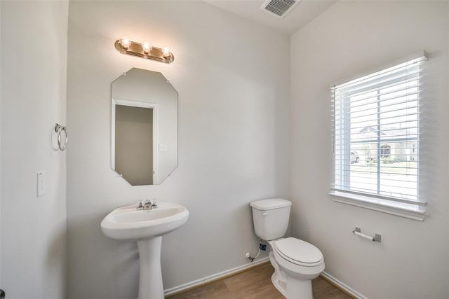 27106 Grey Fox Run, Magnolia, TX 77354