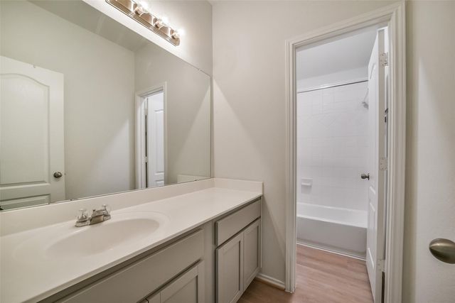 27106 Grey Fox Run, Magnolia, TX 77354