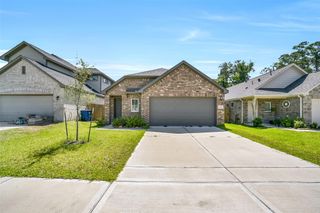 27106 Grey Fox Run, Magnolia, TX 77354