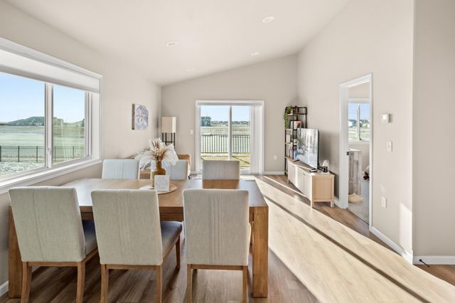 7791 Cub Creek Way, Horace, ND 58047