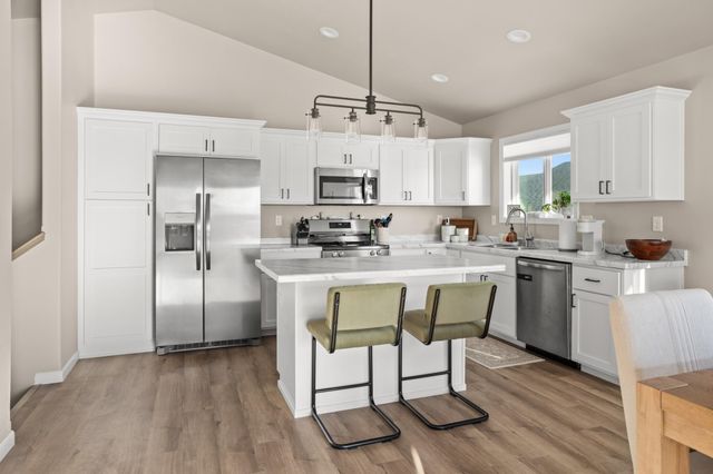 7791 Cub Creek Way, Horace, ND 58047