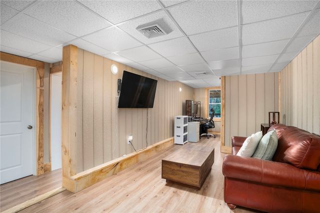 43 Weeks Hill Road, Coventry, RI 02827
