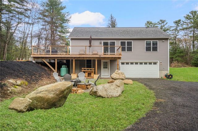43 Weeks Hill Road, Coventry, RI 02827