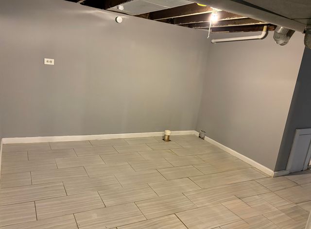 1321 Applewood Avenue, Lincoln Park City, MI 48146