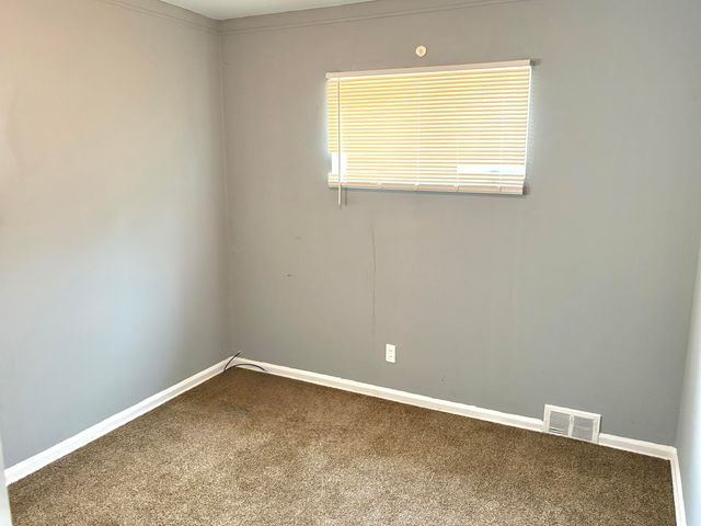 1321 Applewood Avenue, Lincoln Park City, MI 48146