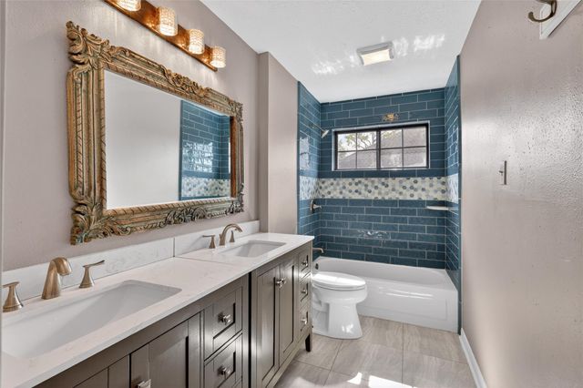 1323 Bluestone Drive, Missouri City, TX 77459