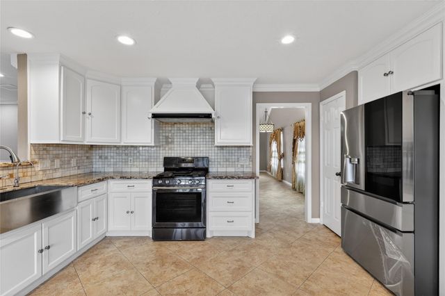 1323 Bluestone Drive, Missouri City, TX 77459