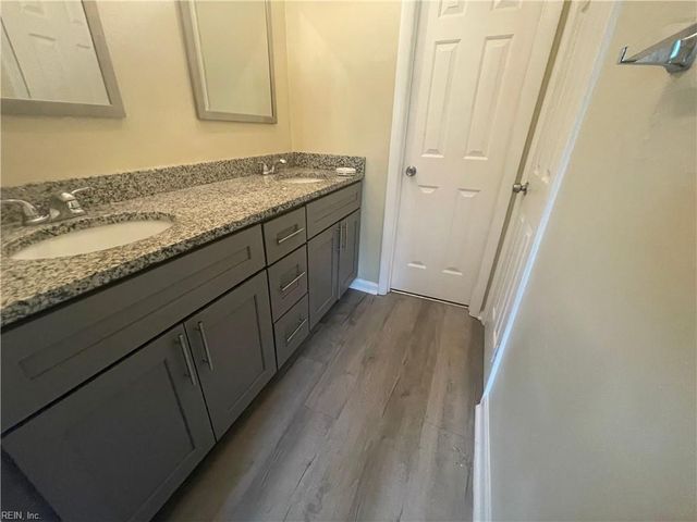 5812 W Hastings Arch ARCH, Virginia Beach, VA 23462