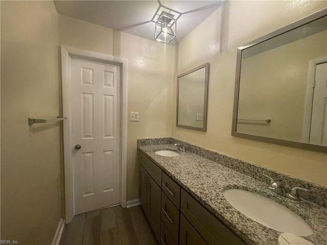 5812 W Hastings Arch ARCH, Virginia Beach, VA 23462