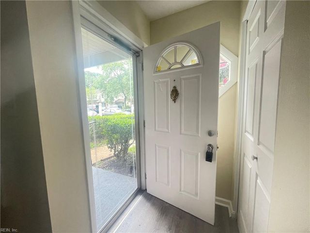 5812 W Hastings Arch ARCH, Virginia Beach, VA 23462